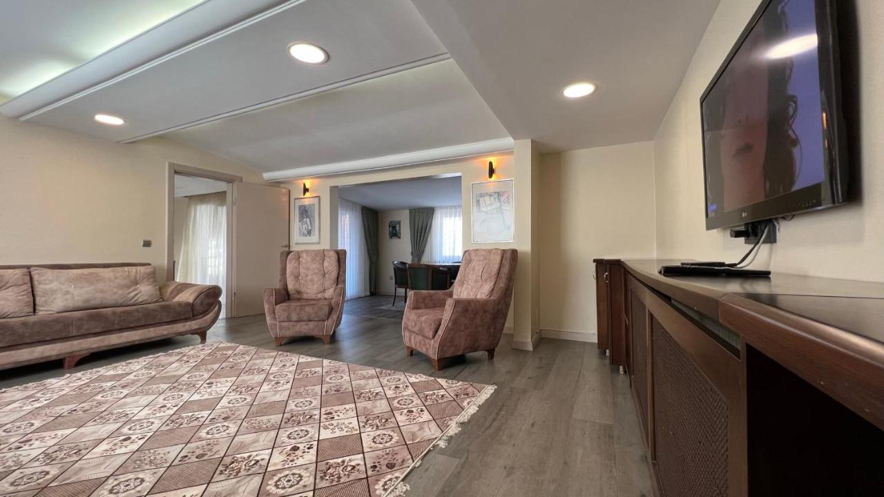 200 M2 Muhtesem Cati Kati, Roof Apartment Istanbul Luaran gambar
